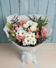Букет цветов из:  Розы, Лизиантусы и Хризантемы #REPLACE_PRED# Раздольном Ставропольского края