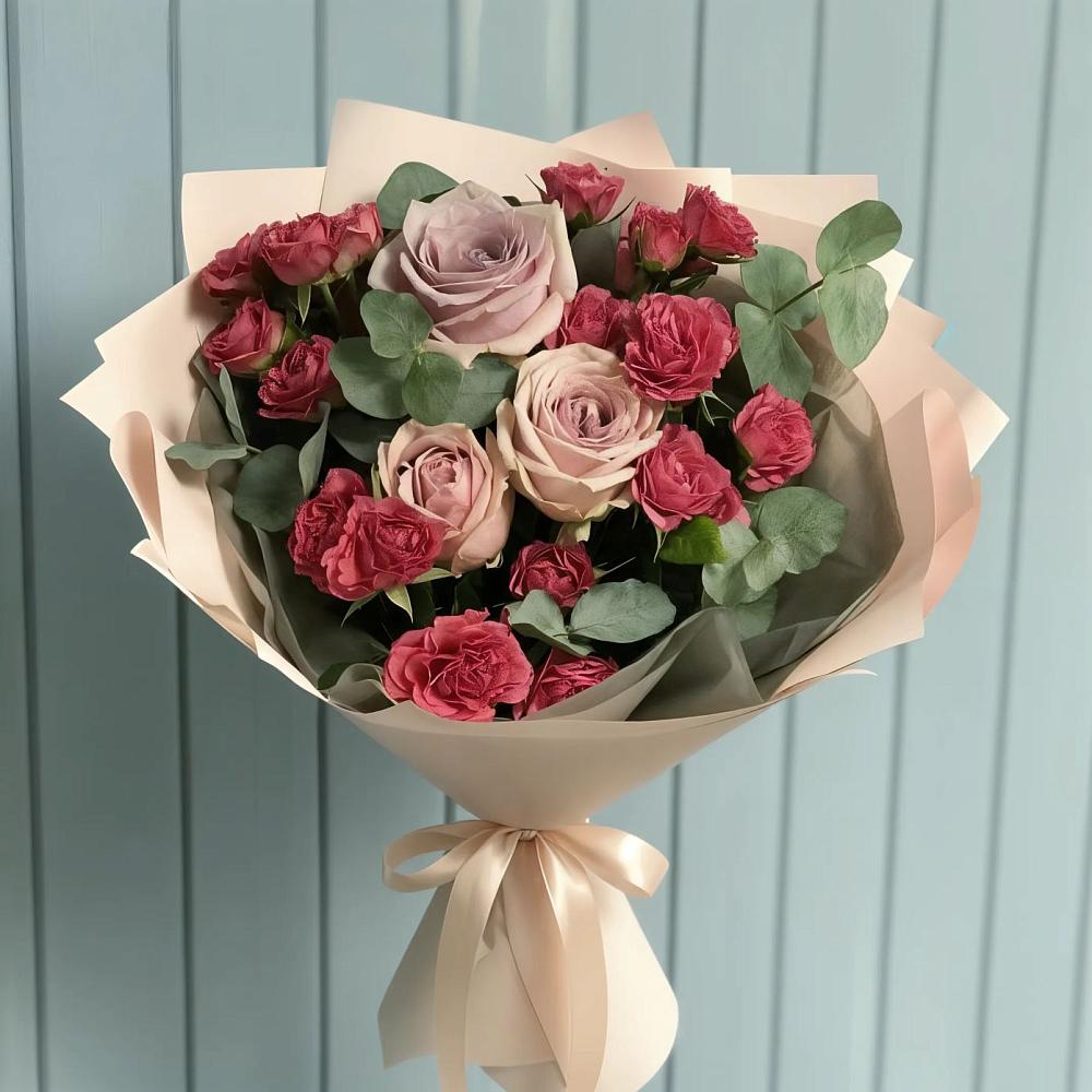 Букет цветов из: Гвоздики и Розы в Раздольном Ставропольского края