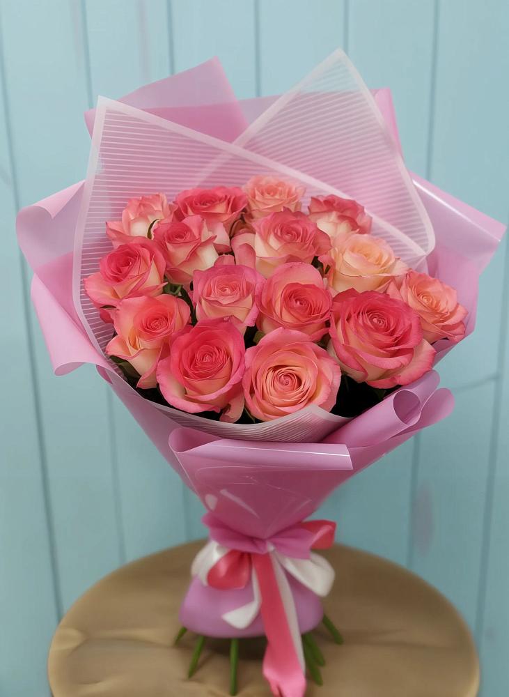 Букет 15 Розовых роз Равель в Раздольном Ставропольского края