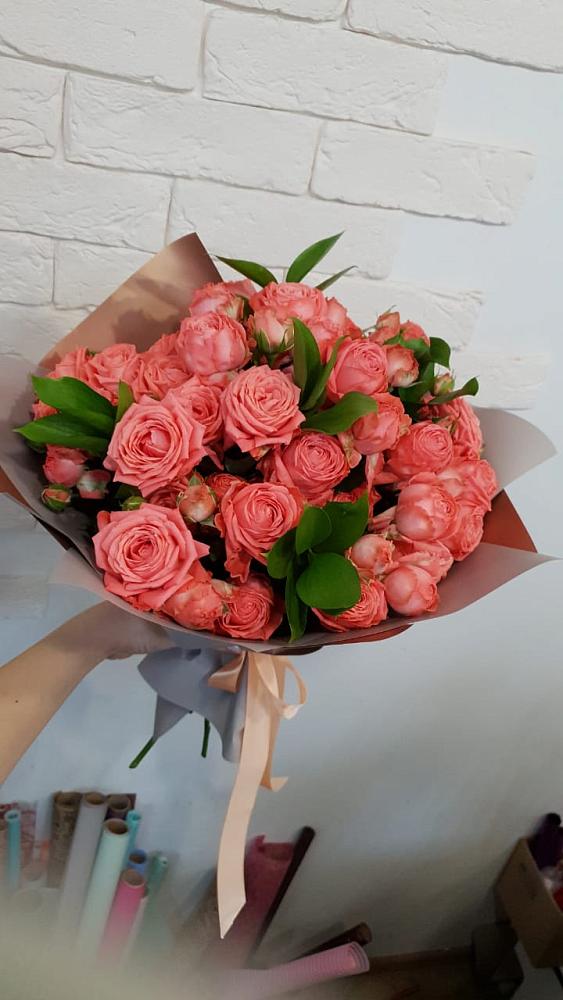 Букет цветов из: Розы в Раздольном Ставропольского края