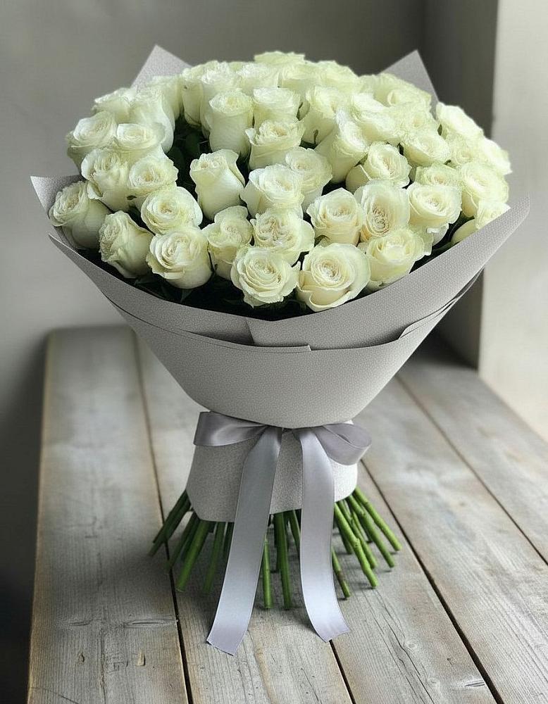 Букет 35 Белых роз в Раздольном Ставропольского края