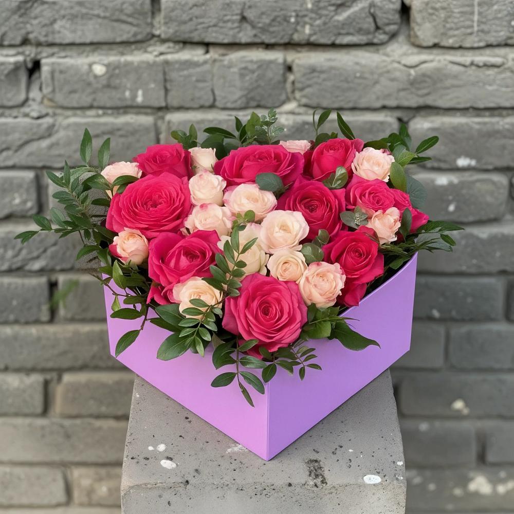 Цветочная композиция из Розы в коробке в Раздольном Ставропольского края