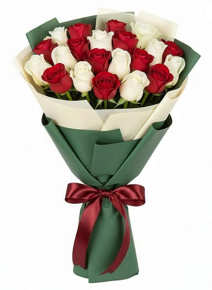 Букет Микс из красных и белых роз в Раздольном Ставропольского края