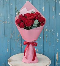 Букет цветов из:  Розы в Раздольном Ставропольского края