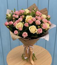 Букет цветов из:  Розы в Раздольном Ставропольского края