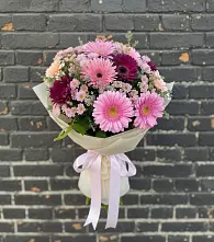 Букет цветов из:  Герберы и Хризантемы в Раздольном Ставропольского края