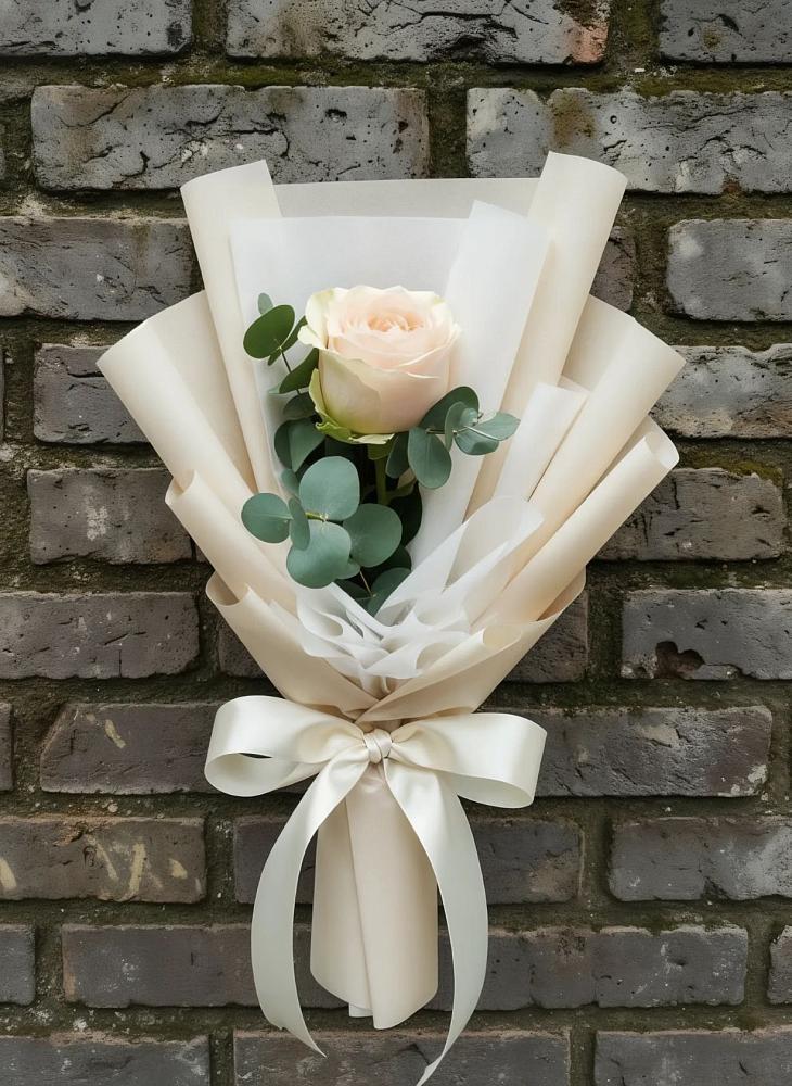 Букет цветов из: Розы в Раздольном Ставропольского края