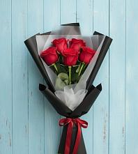 Букет цветов из:  Розы в Раздольном Ставропольского края