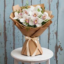 Букет цветов из:  Орхидеи и Розы в Раздольном Ставропольского края